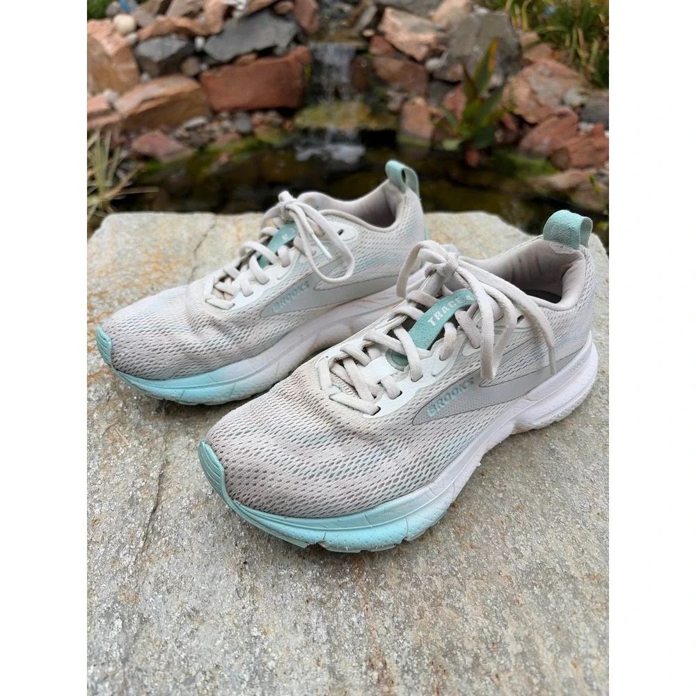 Brooks trace running